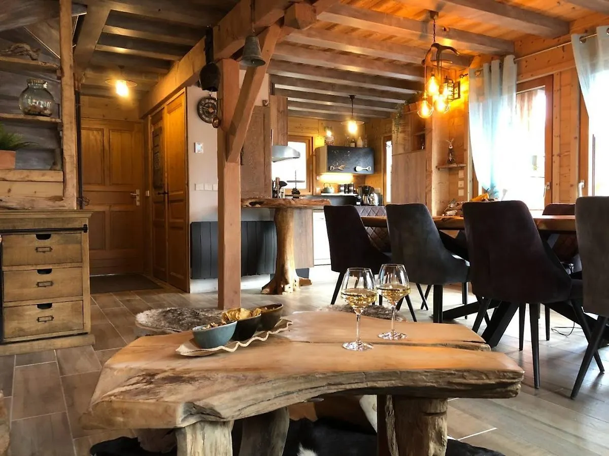 Chalet 500 M Du Village Et Du Front De Neige Les Gets 0*,  France
