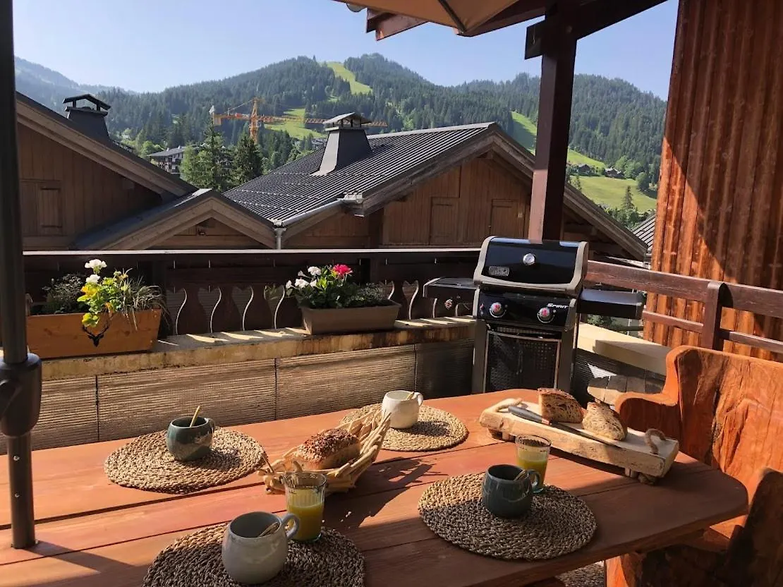 Chalet 500 M Du Village Et Du Front De Neige Les Gets